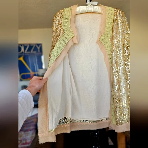 RARE Gold Sequin Jacket Women's O/S Festival Bohemian Statement - Picture 6 of 8